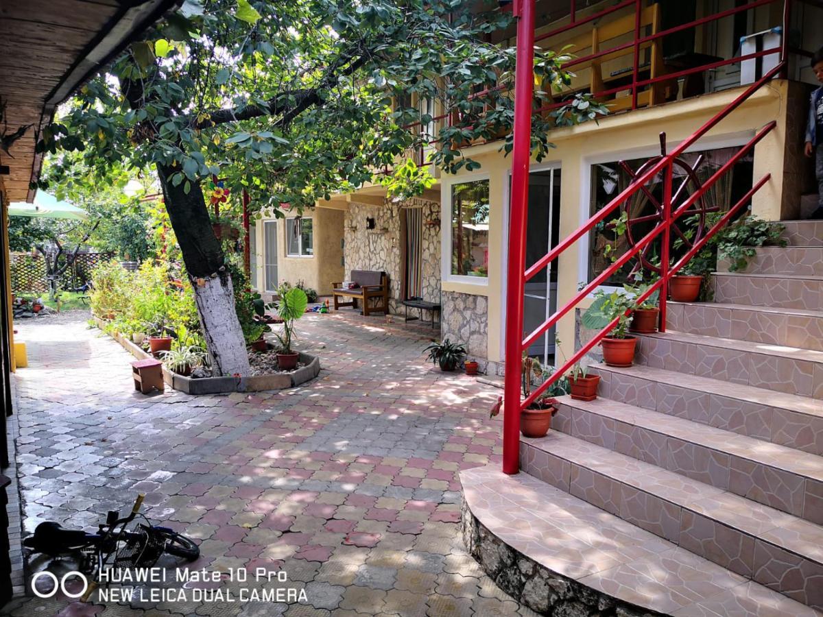 Casa De Vacanta Alexoiu Două Mai 외부 사진