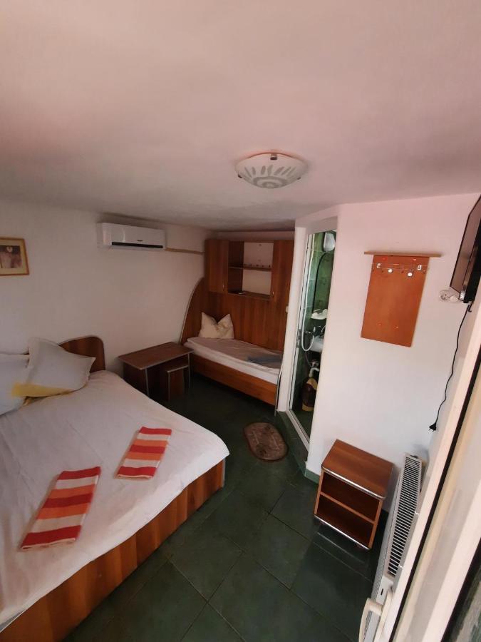 Casa De Vacanta Alexoiu Două Mai 외부 사진